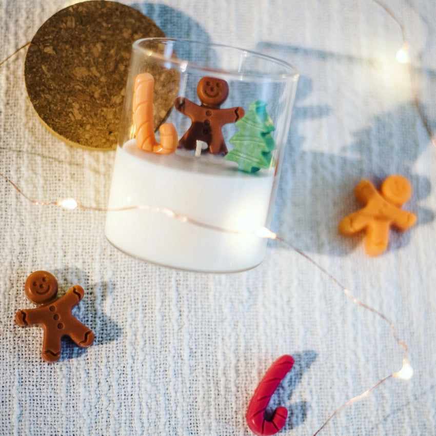 Gingerbread Holiday Candle